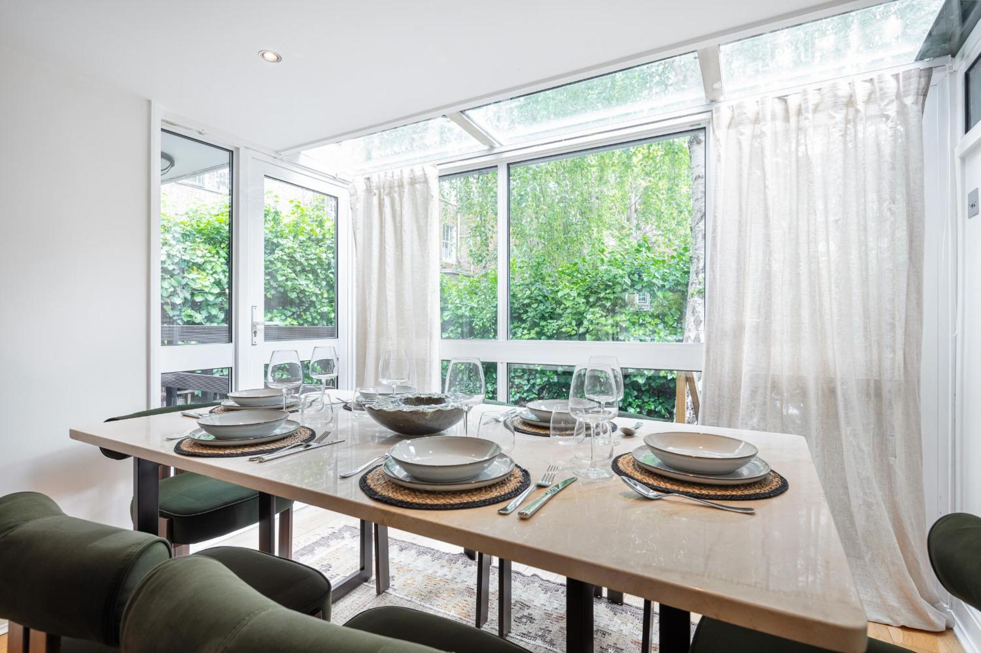 Rare 4Beds Townhouse In Kensington With Patio Villa London Exteriör bild