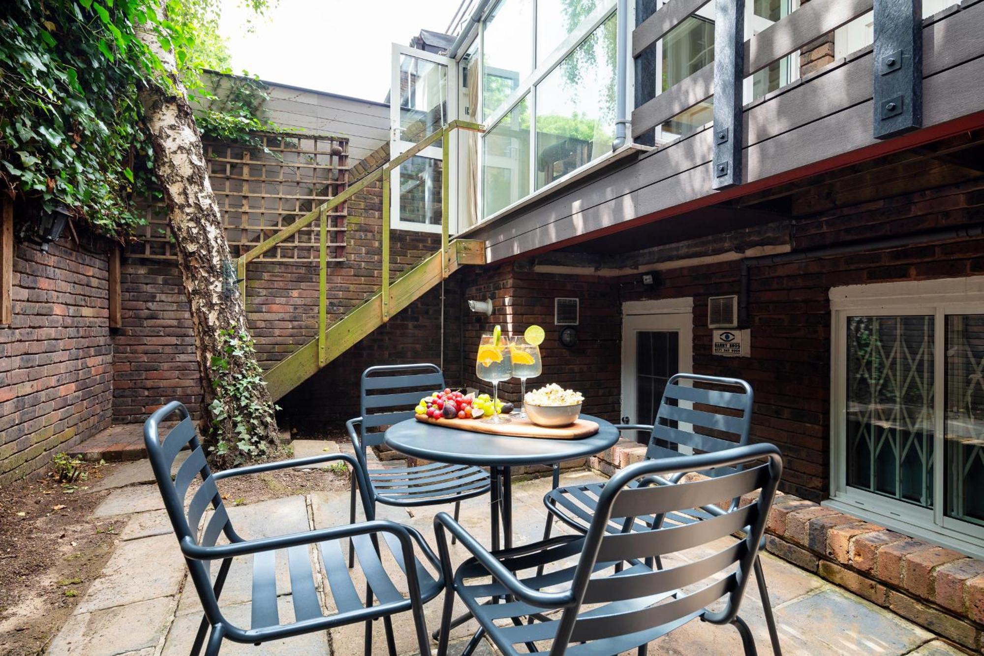 Rare 4Beds Townhouse In Kensington With Patio Villa London Exteriör bild