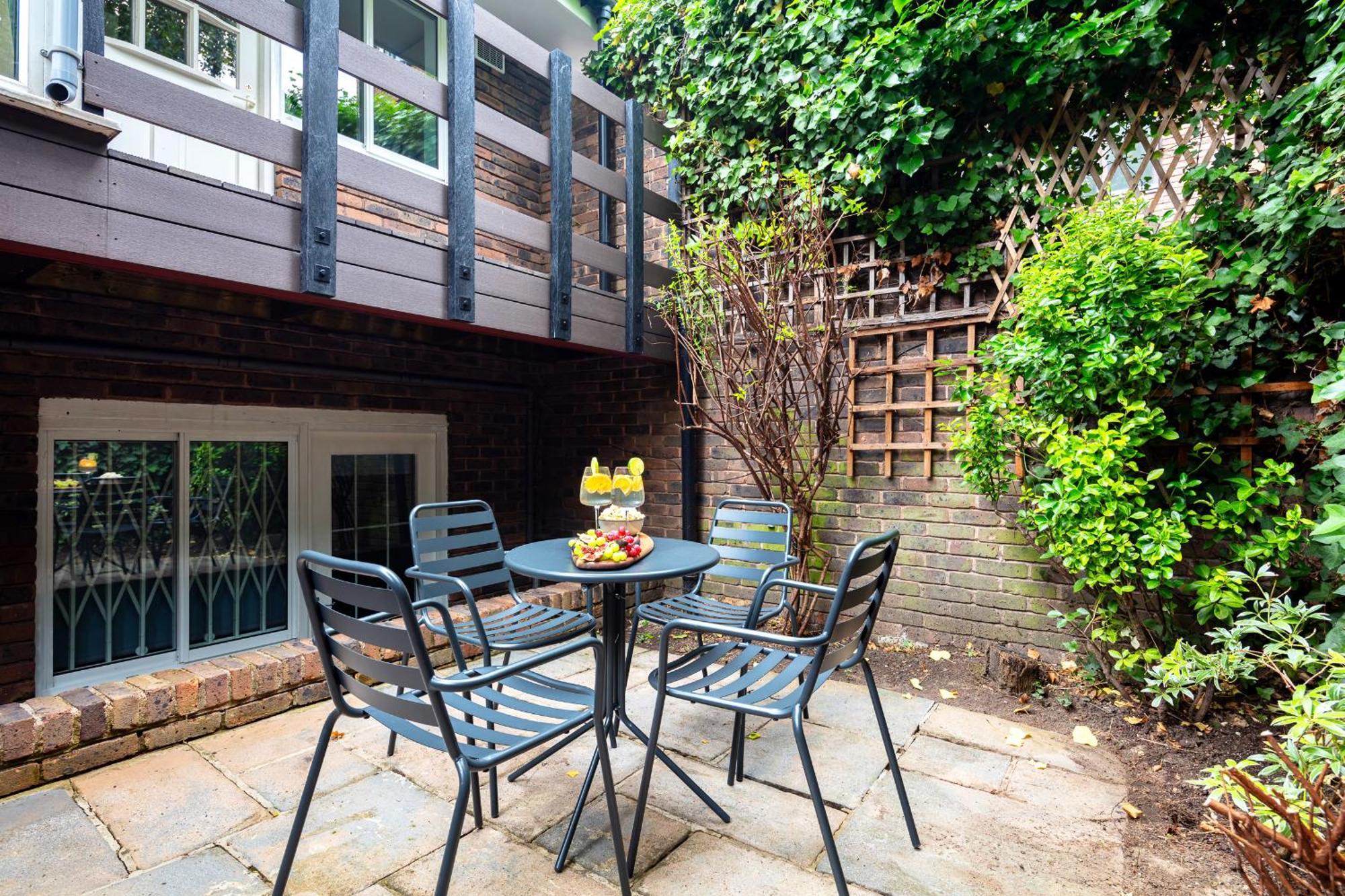 Rare 4Beds Townhouse In Kensington With Patio Villa London Exteriör bild